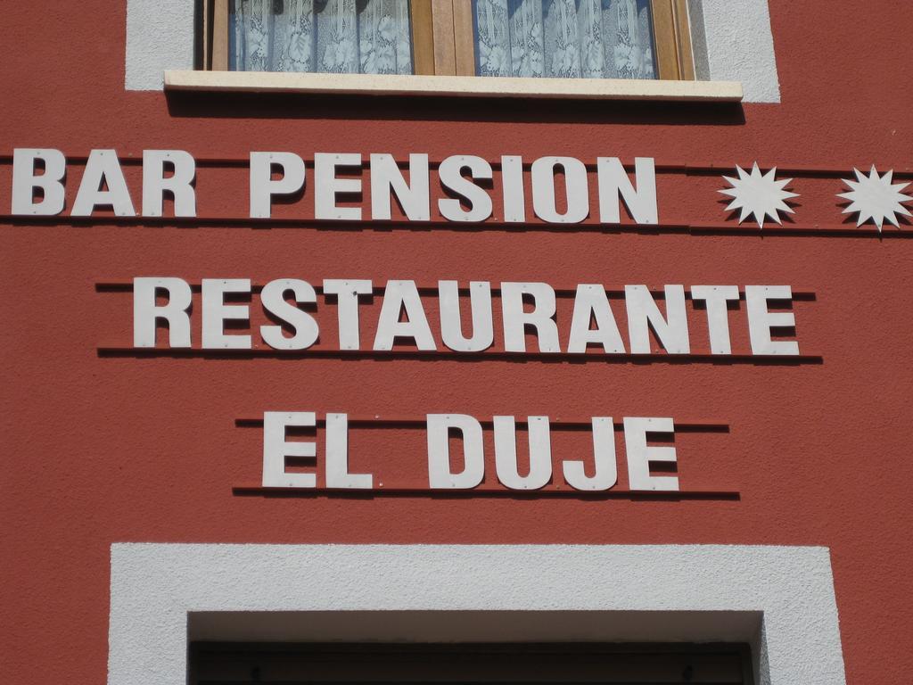 Hostal El Duje Tielve Kültér fotó